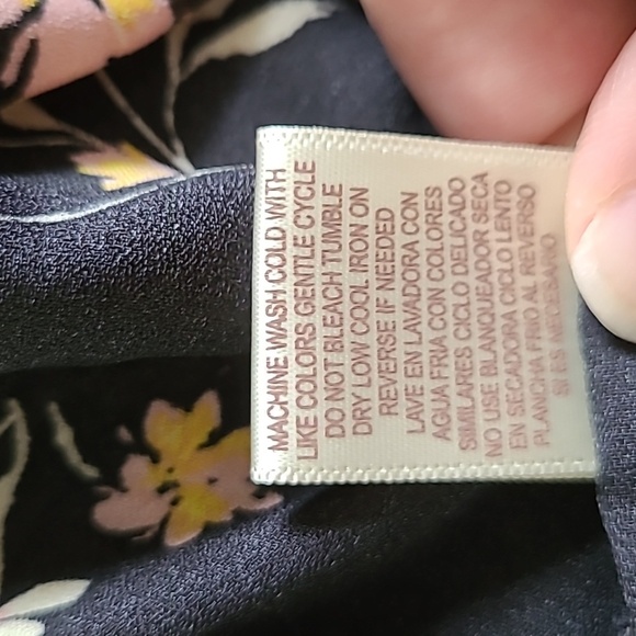 Altar'd State Black Floral Boho Tunic Blouse - Size Sm - Picture 8 of 8